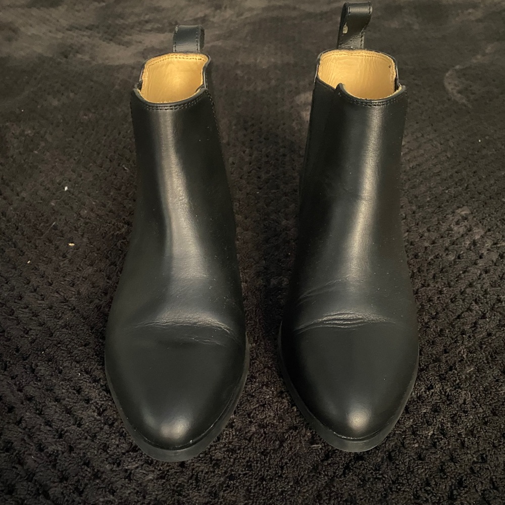 Nisolo Eva Everyday Chelsea Boot